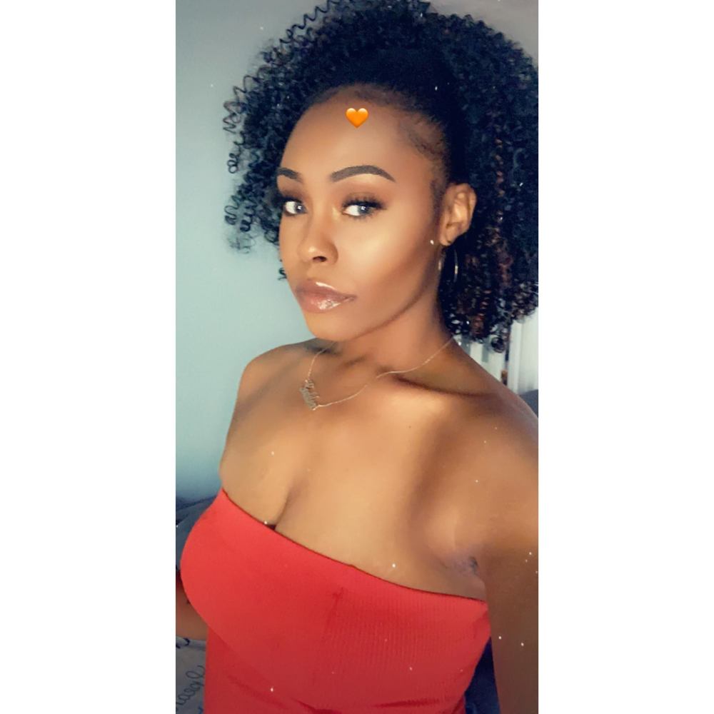 Meet your Posher, Lyss